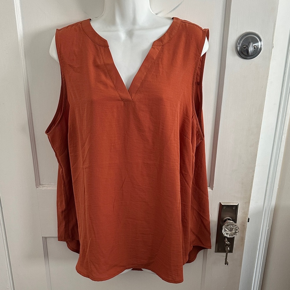 Maurices Sleeveless V-Neck Tank in Rust Orange